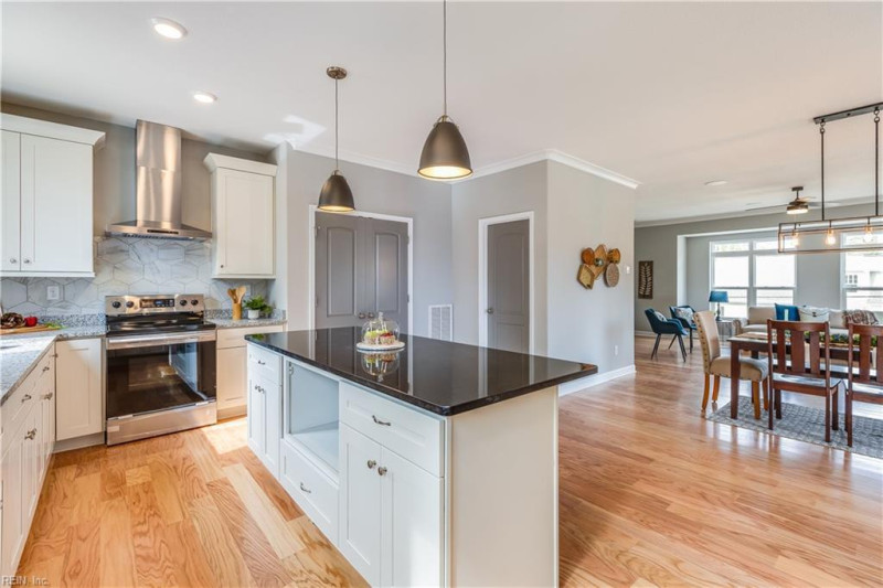 Photo 22 of 31 residential for sale in Hampton virginia