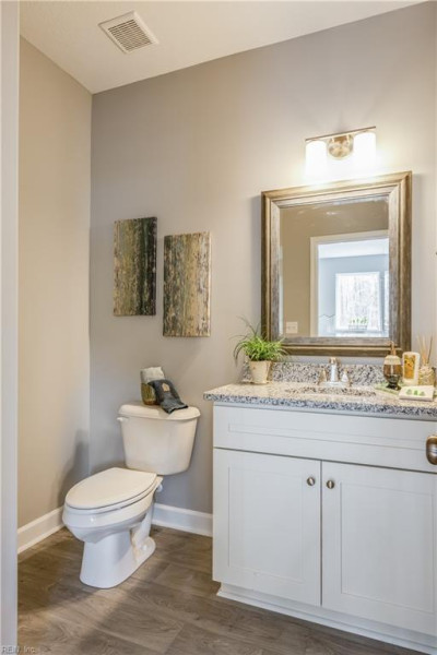 Photo 25 of 31 residential for sale in Hampton virginia