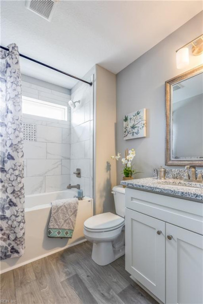 Photo 30 of 31 residential for sale in Hampton virginia