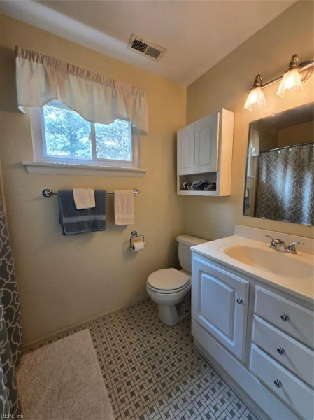 Photo 19 of 21 residential for sale in Virginia Beach virginia Photo 19 of 21 residential for sale in Virginia Beach virginia