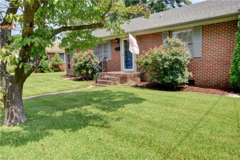 Photo 39 of 41 residential for sale in Portsmouth virginia Photo 39 of 41 residential for sale in Portsmouth virginia