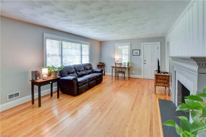 Photo 4 of 41 residential for sale in Portsmouth virginia Photo 4 of 41 residential for sale in Portsmouth virginia