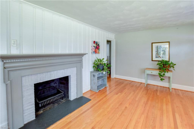 Photo 7 of 41 residential for sale in Portsmouth virginia Photo 7 of 41 residential for sale in Portsmouth virginia