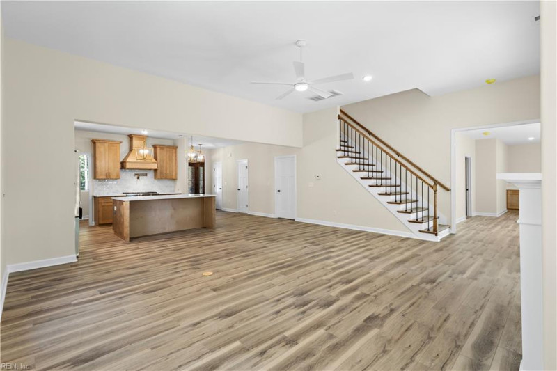 Photo 11 of 32 residential for sale in Suffolk virginia