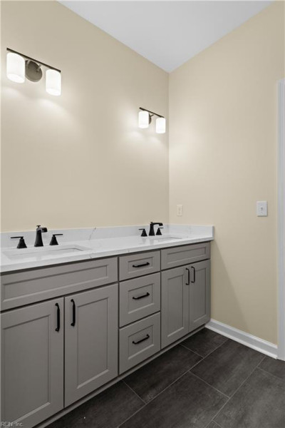 Photo 28 of 32 residential for sale in Suffolk virginia