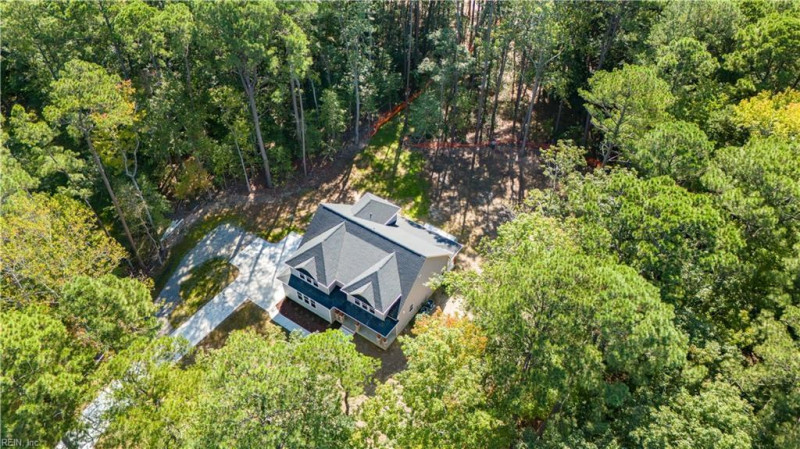 Photo 8 of 32 residential for sale in Suffolk virginia
