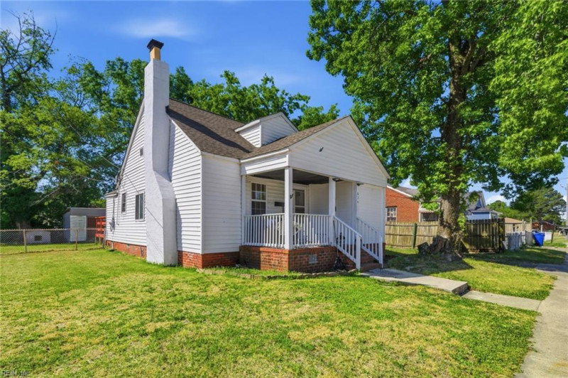 Photo 2 of 28 residential for sale in Newport News virginia