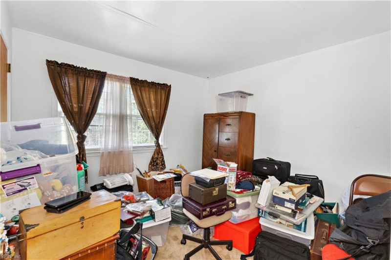Photo 17 of 21 residential for sale in Hampton virginia