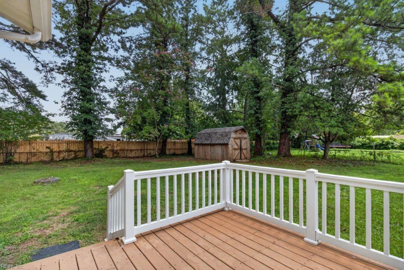 Photo 31 of 33 residential for sale in Chesapeake virginia Photo 31 of 33 residential for sale in Chesapeake virginia