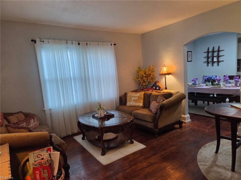 Photo 4 of 34 residential for sale in Norfolk virginia Photo 4 of 34 residential for sale in Norfolk virginia
