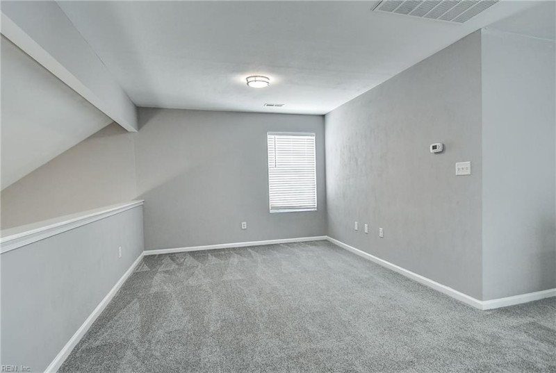Photo 17 of 35 residential for sale in Chesapeake virginia Photo 17 of 35 residential for sale in Chesapeake virginia