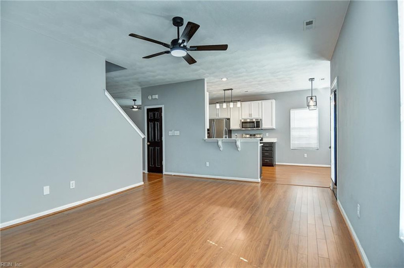 Photo 7 of 35 residential for sale in Chesapeake virginia Photo 7 of 35 residential for sale in Chesapeake virginia