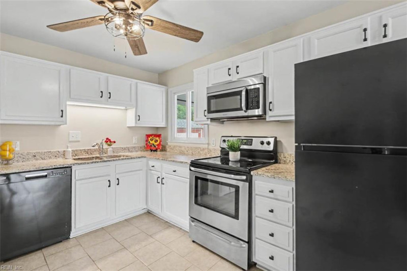 Photo 10 of 35 residential for sale in Newport News virginia Photo 10 of 35 residential for sale in Newport News virginia