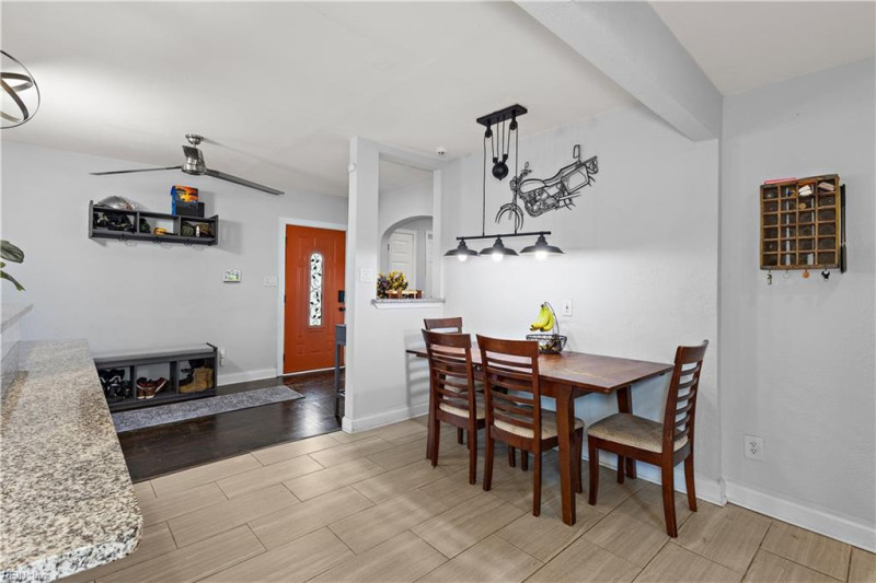 Photo 10 of 27 residential for sale in Portsmouth virginia