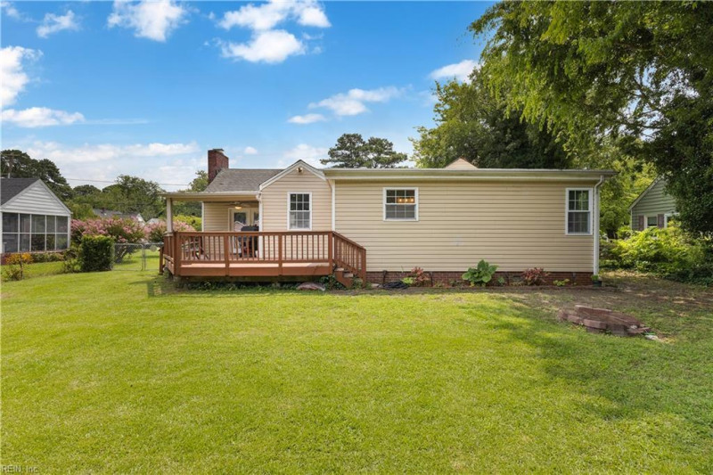 Photo 24 of 27 residential for sale in Portsmouth virginia