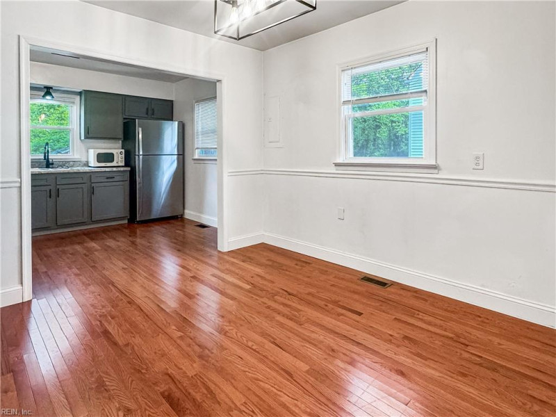 Photo 17 of 24 residential for sale in Portsmouth virginia Photo 17 of 24 residential for sale in Portsmouth virginia