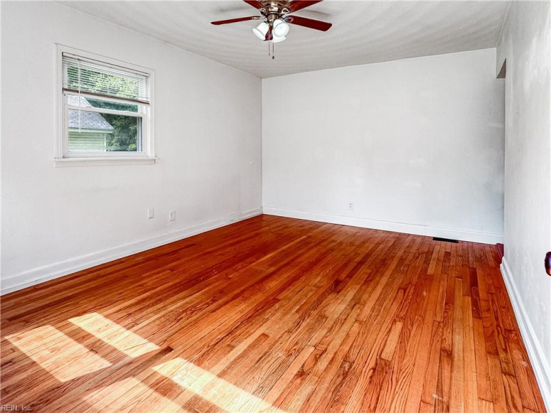 Photo 5 of 24 residential for sale in Portsmouth virginia Photo 5 of 24 residential for sale in Portsmouth virginia