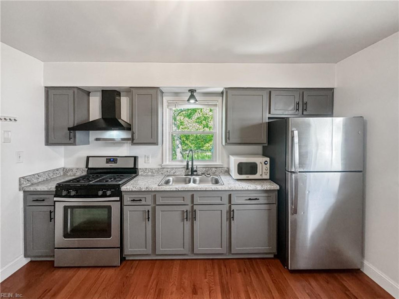 Photo 6 of 24 residential for sale in Portsmouth virginia Photo 6 of 24 residential for sale in Portsmouth virginia