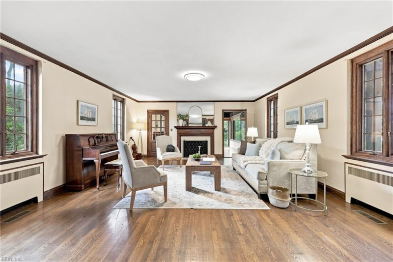 Photo 17 of 50 residential for sale in Norfolk virginia Photo 17 of 50 residential for sale in Norfolk virginia