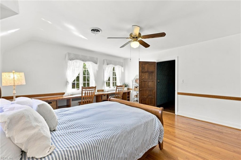 Photo 44 of 50 residential for sale in Norfolk virginia Photo 44 of 50 residential for sale in Norfolk virginia