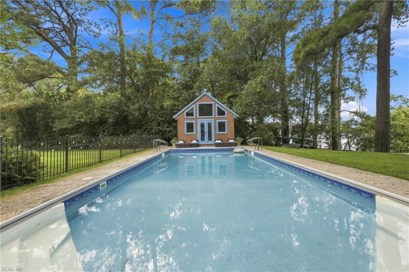 Photo 6 of 50 residential for sale in Norfolk virginia Photo 6 of 50 residential for sale in Norfolk virginia