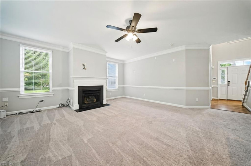 Photo 13 of 46 residential for sale in Chesapeake virginia