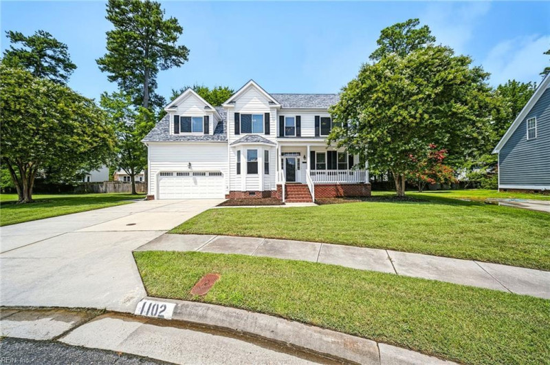 Photo 3 of 46 residential for sale in Chesapeake virginia