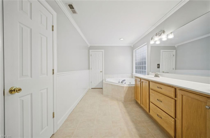 Photo 31 of 46 residential for sale in Chesapeake virginia