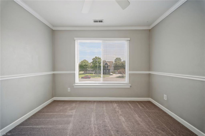 Photo 33 of 46 residential for sale in Chesapeake virginia