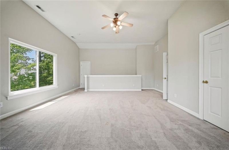 Photo 38 of 46 residential for sale in Chesapeake virginia