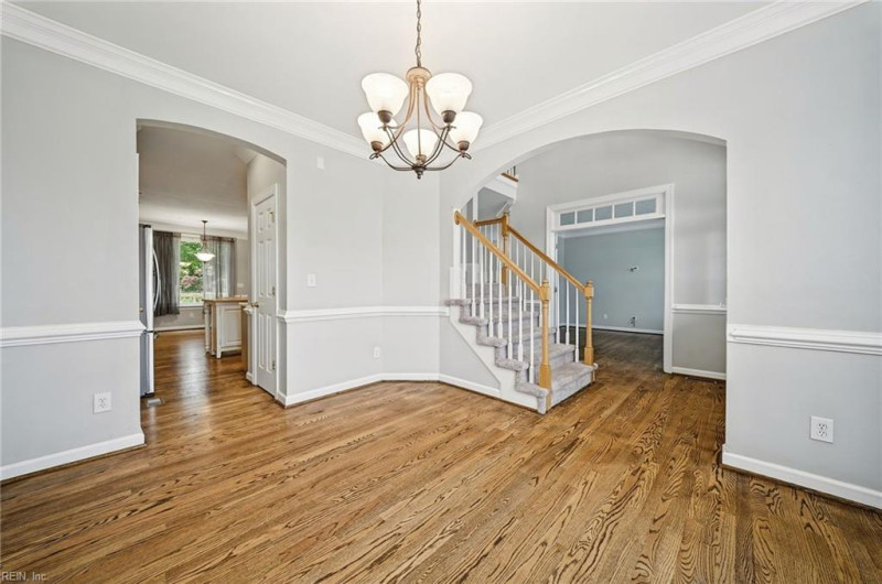 Photo 9 of 46 residential for sale in Chesapeake virginia