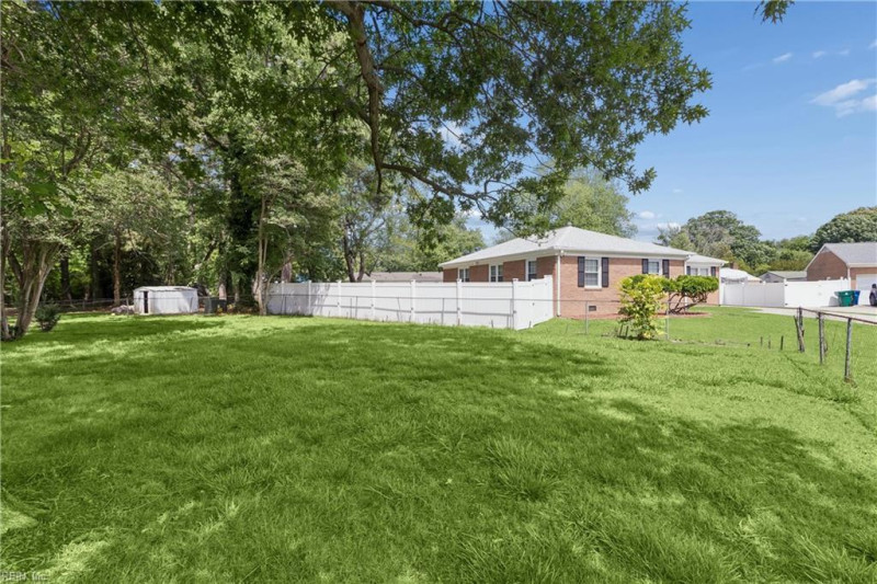 Photo 36 of 44 residential for sale in Newport News virginia