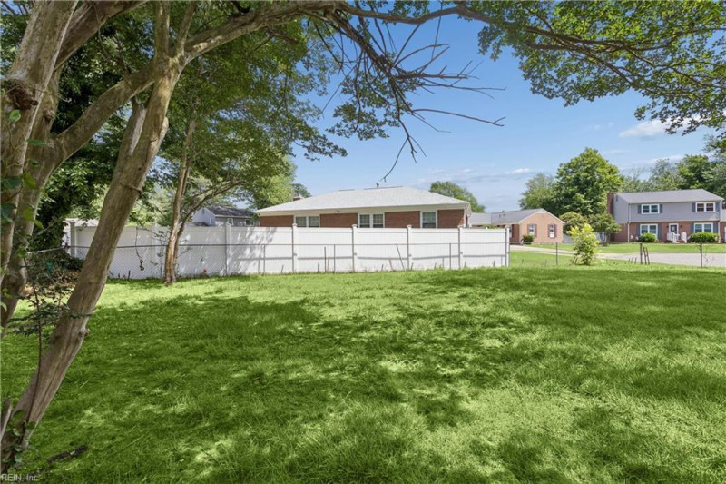 Photo 37 of 44 residential for sale in Newport News virginia