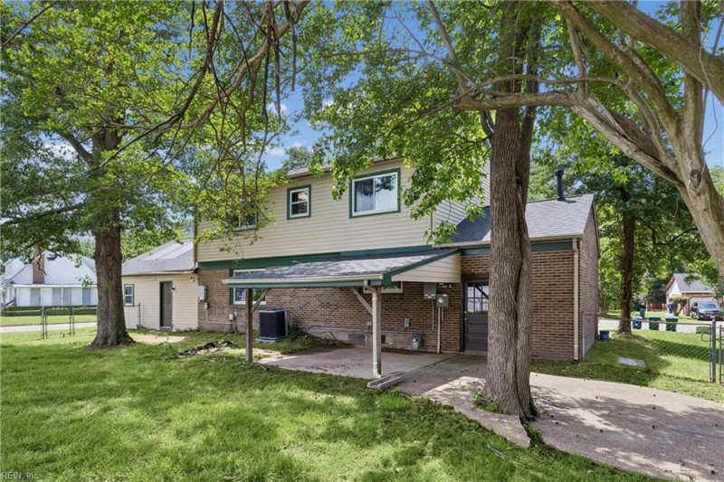 Photo 38 of 44 residential for sale in Newport News virginia