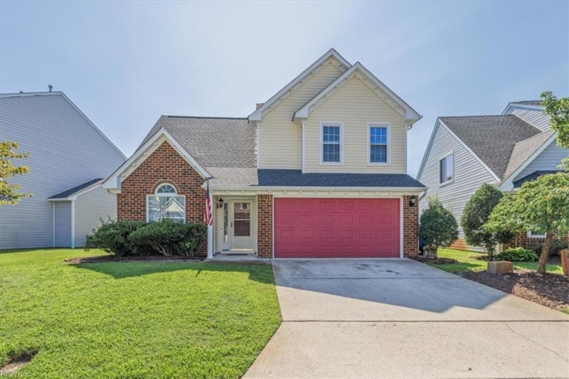 Photo 1 of 34 residential for sale in Portsmouth virginia