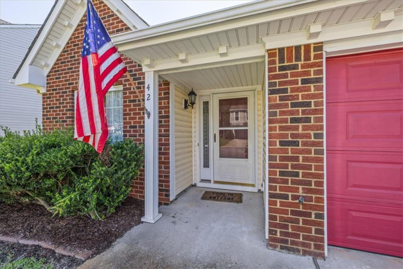 Photo 2 of 34 residential for sale in Portsmouth virginia