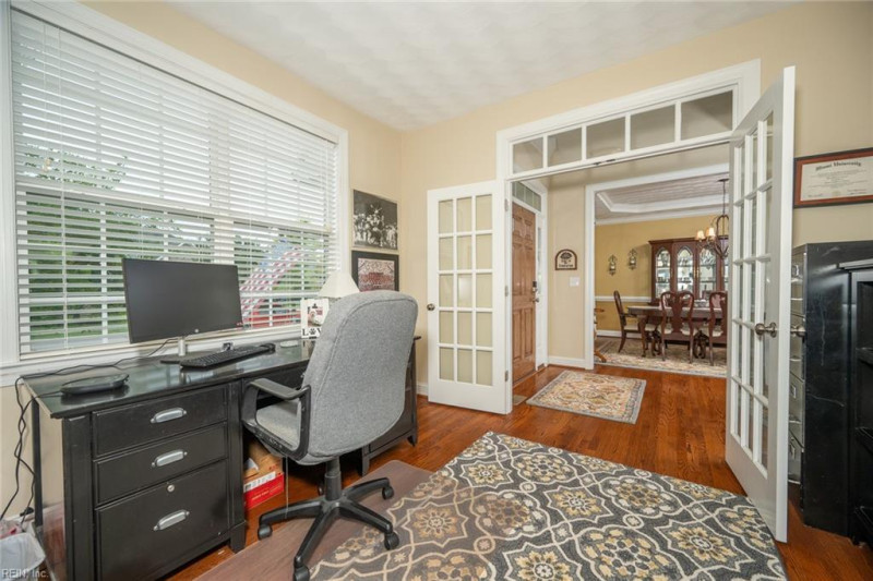 Photo 23 of 50 residential for sale in Virginia Beach virginia
