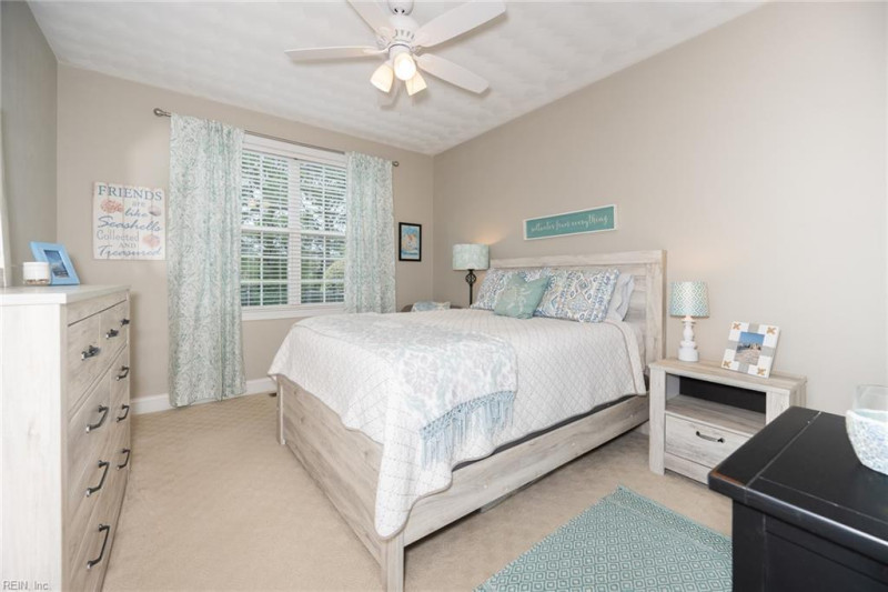 Photo 25 of 50 residential for sale in Virginia Beach virginia