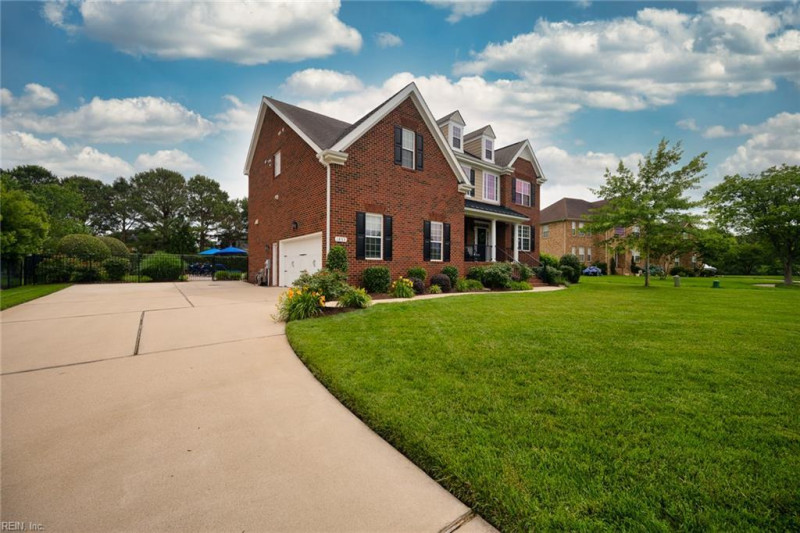 Photo 3 of 50 residential for sale in Virginia Beach virginia
