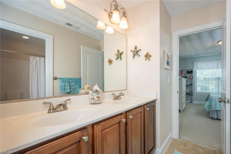 Photo 31 of 50 residential for sale in Virginia Beach virginia