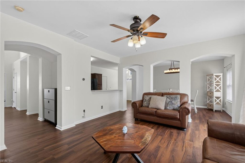Photo 7 of 35 residential for sale in Chesapeake virginia Photo 7 of 35 residential for sale in Chesapeake virginia