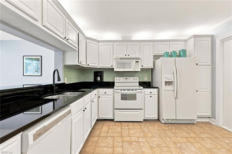 Photo 6 of 38 residential for sale in Virginia Beach virginia Photo 6 of 38 residential for sale in Virginia Beach virginia