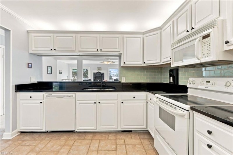 Photo 7 of 38 residential for sale in Virginia Beach virginia Photo 7 of 38 residential for sale in Virginia Beach virginia