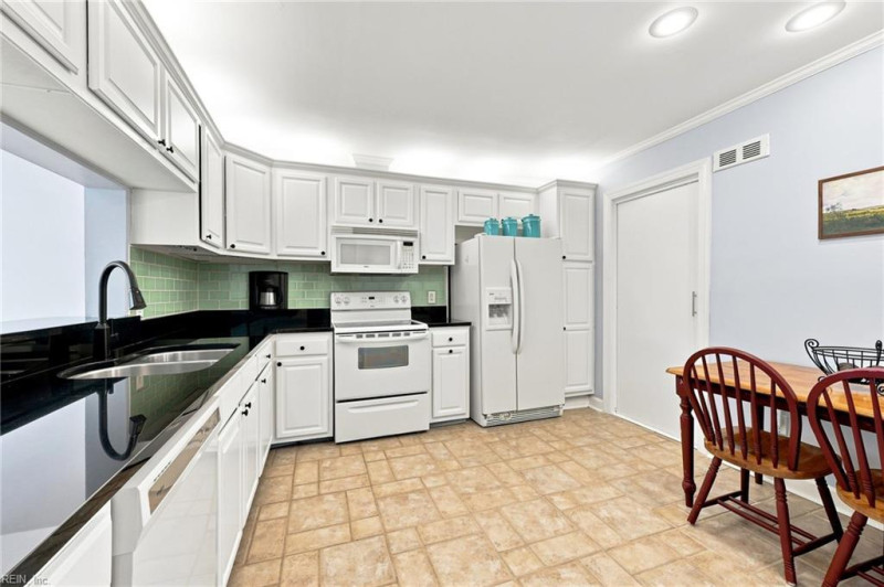 Photo 9 of 38 residential for sale in Virginia Beach virginia Photo 9 of 38 residential for sale in Virginia Beach virginia