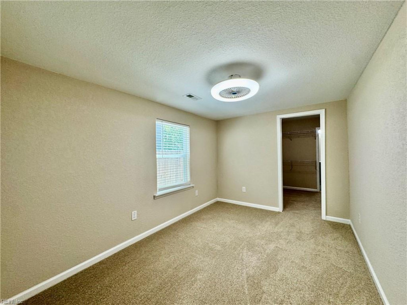 Photo 18 of 42 residential for sale in Hampton virginia