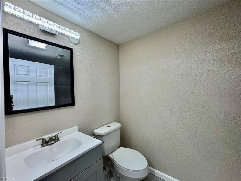 Photo 27 of 42 residential for sale in Hampton virginia