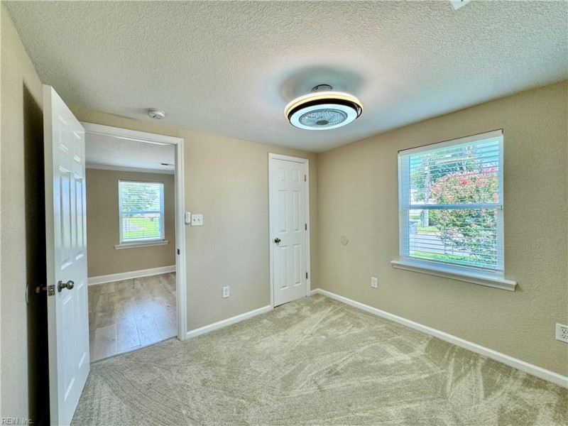 Photo 37 of 42 residential for sale in Hampton virginia