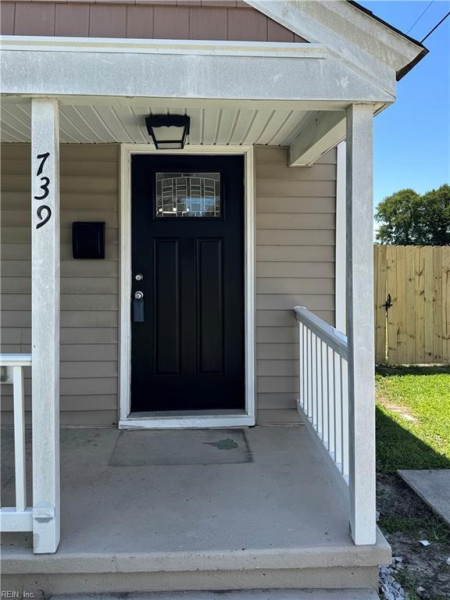Photo 5 of 42 residential for sale in Hampton virginia