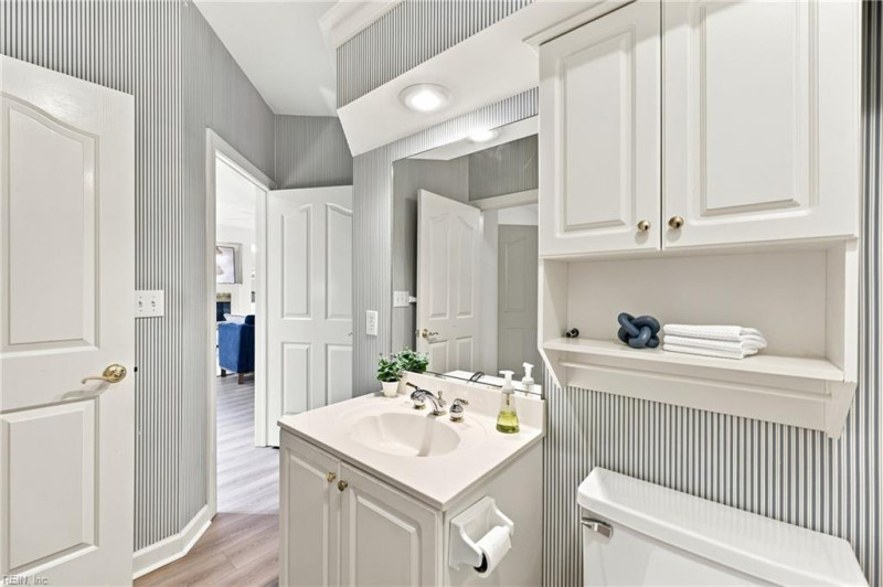 Photo 25 of 47 residential for sale in Virginia Beach virginia