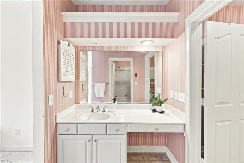 Photo 32 of 47 residential for sale in Virginia Beach virginia
